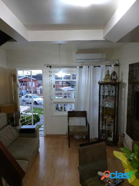 Casa com 2 quartos, 57m², à venda em Porto Alegre, Passo