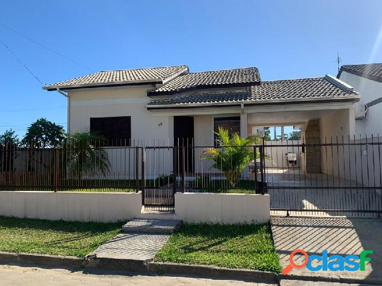 Casa com 2 quartos, 82m², à venda em Araranguá, Santa