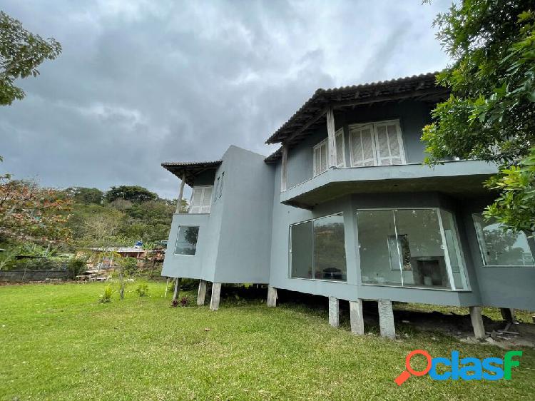 Casa com 5 quartos, 243m², à venda em Florianópolis,