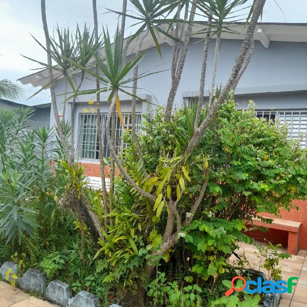 Casa com edícula no Balneário Gaivota