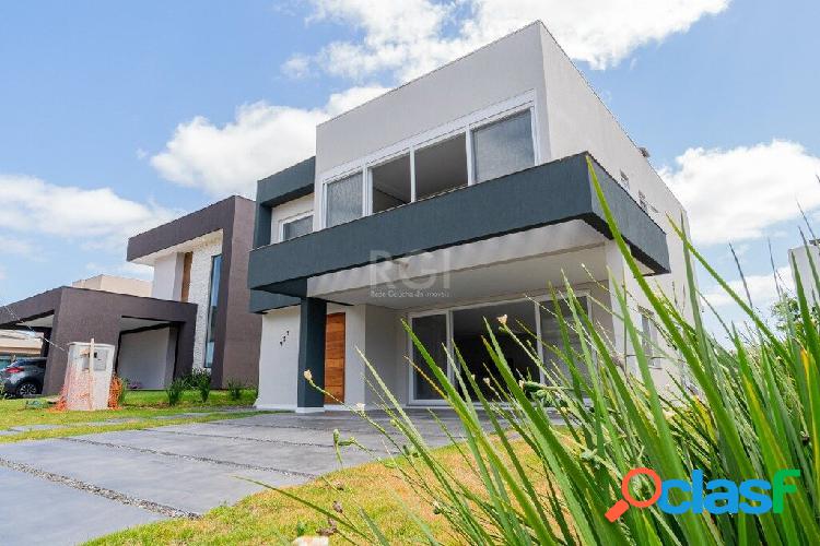 Casa de condomínio com 3 quartos, 300m², à venda em Porto