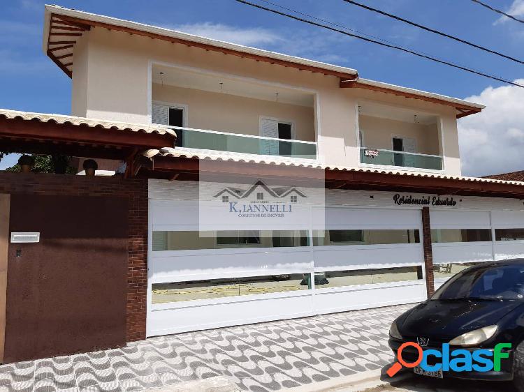 Casa de condomínio sobreposta no caiçara