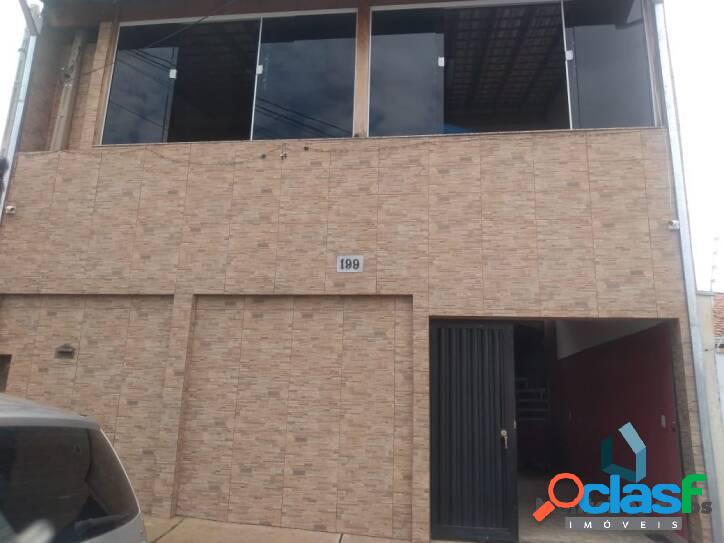 Casa à venda, 3 quartos, 2 banheiros, 3 vagas, Vila União,