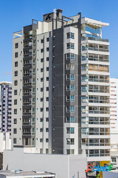 Cobertura com 3 quartos, 239,68m², à venda em Itajaí,