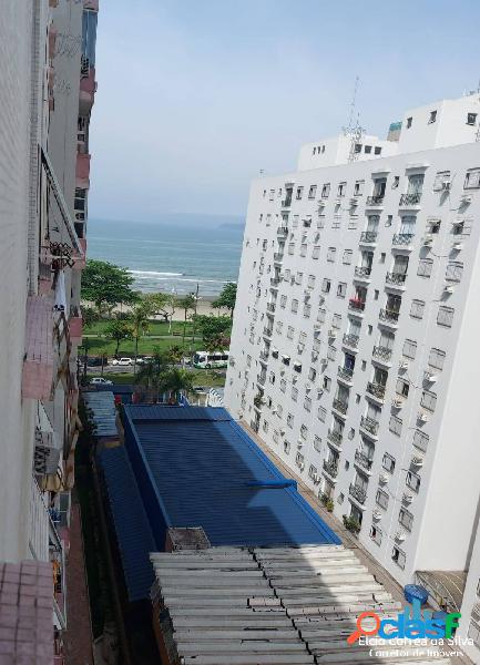 Excelente apartamento com vista para mar na avenida da praia