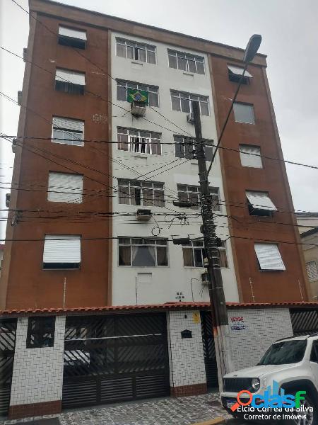 Excelente apartamento de frente no melhor bairro de Santos