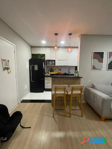 Lindo apartamento com 2 dormitórios em Planalto - SBC