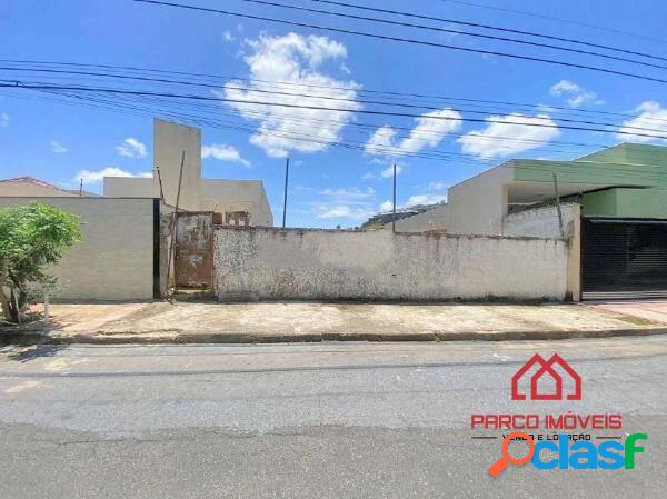 Terreno comercial / residencial com vista a venda no