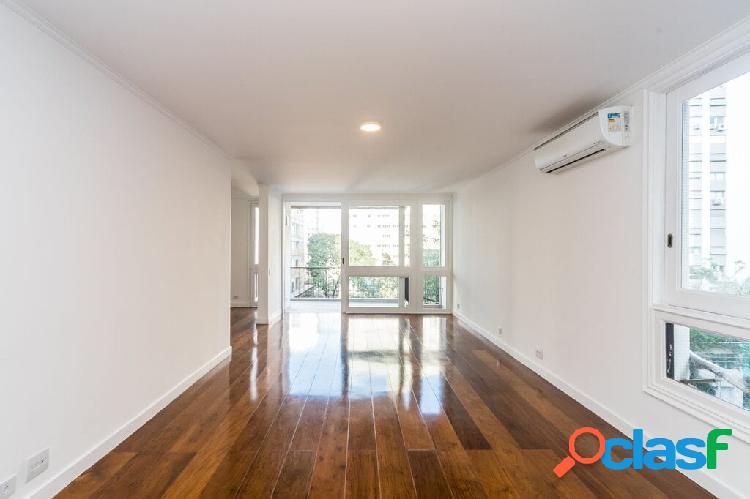 Apartamento com 3 quartos, 198m², à venda