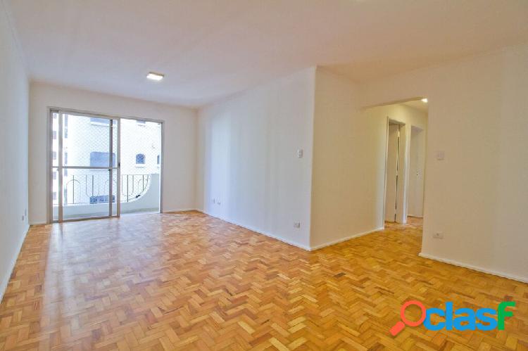 Apartamento com 3 quartos, 82m², à venda