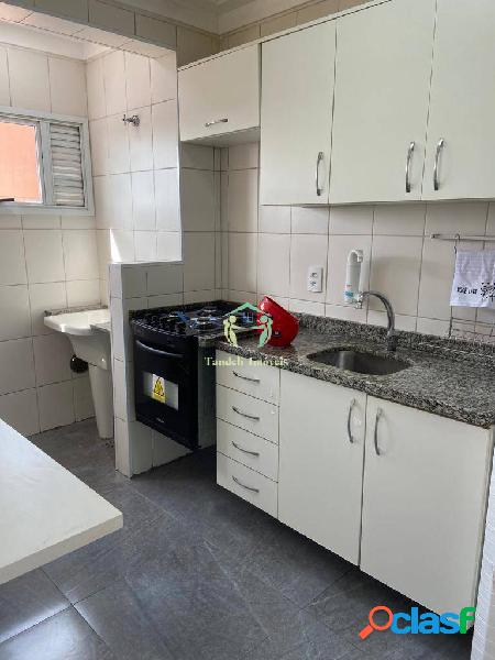 Apartamento com condomínio 2 dormitórios (Casa Branca)