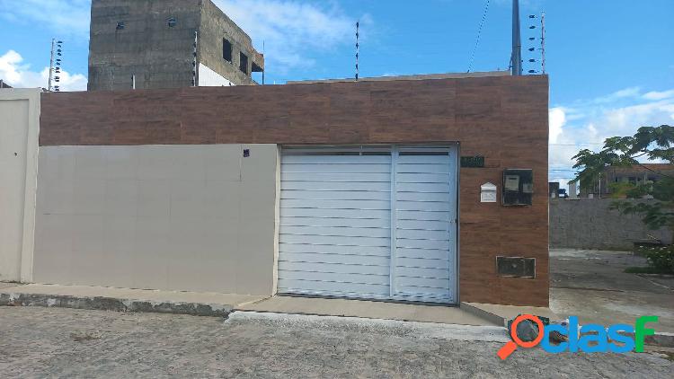 Belíssima casa à venda 3/4 sendo 1 suíte