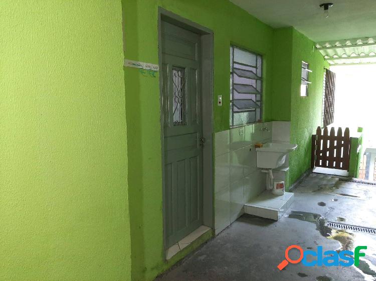 CASA ENTRADA COMARTILHADA - VILA VITÓRIA