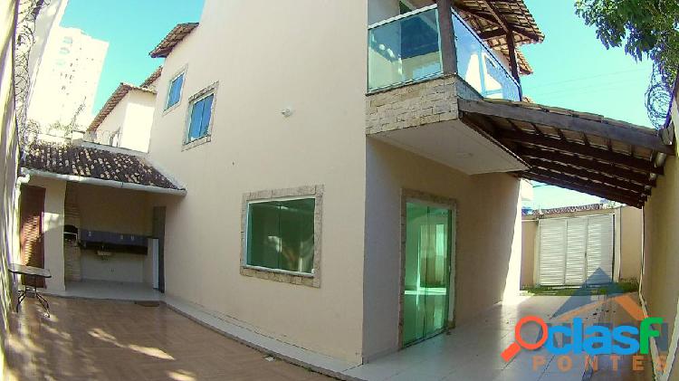 Casa Duplex com 03 Quartos à Venda na Praia do Morro -