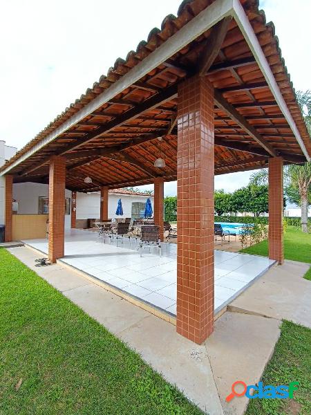 Casa em condomínio á venda 2/4 no Papagaio