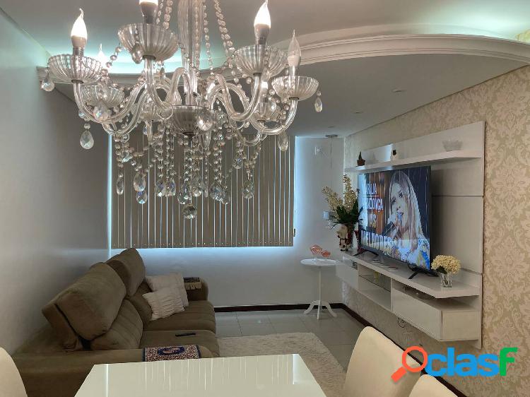Excelente Apartamento 4/4 no Muchila