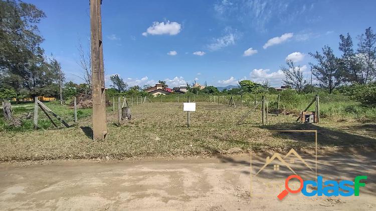 Terreno Comercial e Residencial 450 m² Localizado em