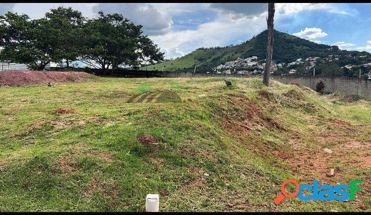 Terreno à venda no Loteamento Villagio Passaredo,