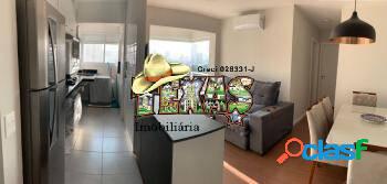 VENDE-SE APARTAMENTO 2 DORM. 1 SUÍTE SEMI MOBILIADO NO