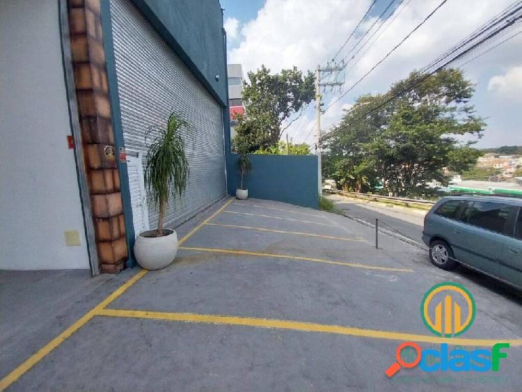 Salao comercial frente p Raposo 185m2 porta de aço