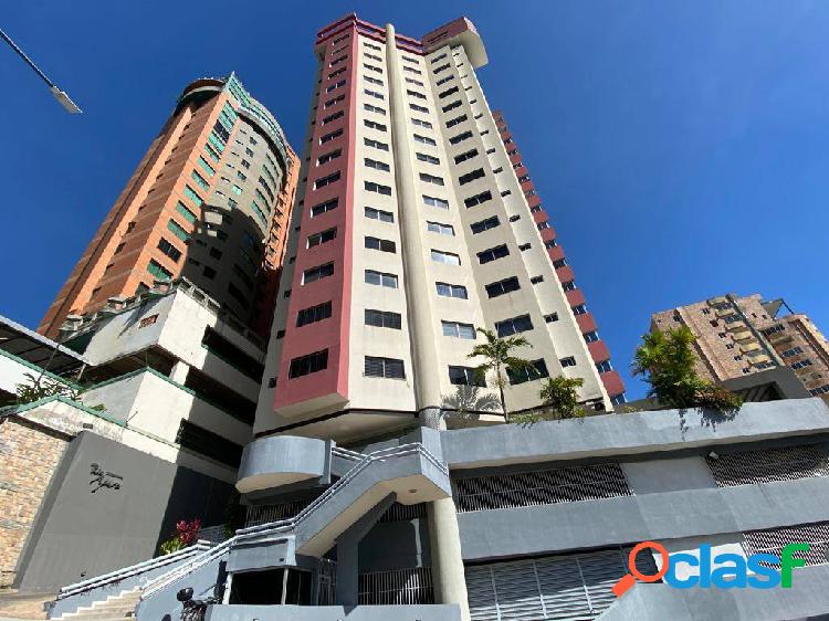 Se Vende Apartamento 80m2 edif. Rio Apure El Parral