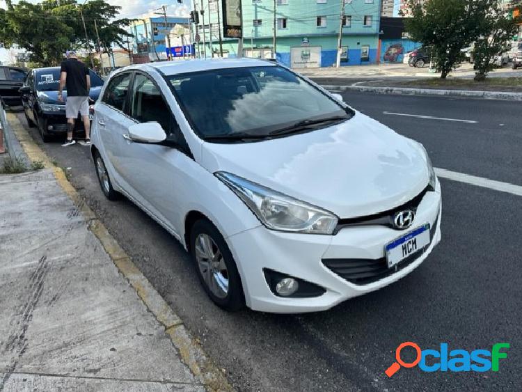 HYUNDAI HB20 PREMIUM 1.6 FLEX 16V AUT. BRANCO 2015 1.6 FLEX