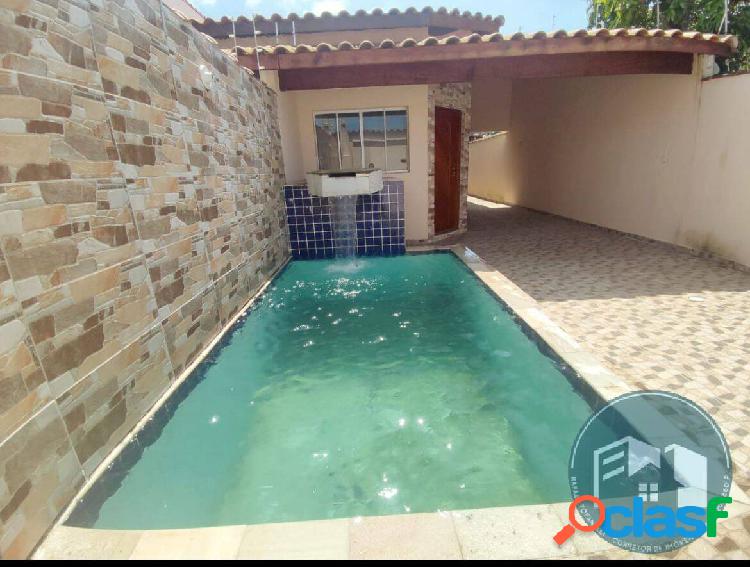 Casa com piscina, em Itanhaém