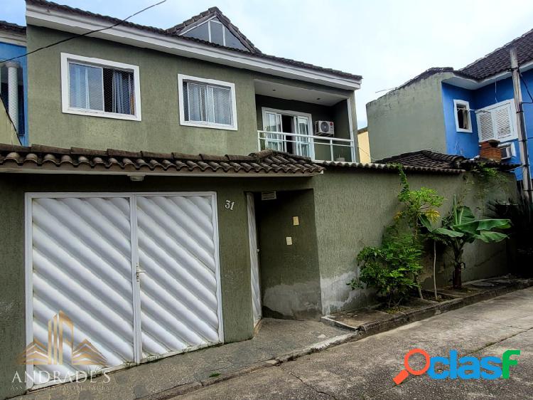 Casa duplex 3 quartos com piscina e área gourmet em Vargem