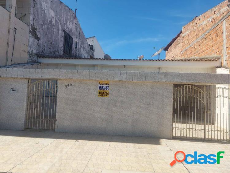 Casa para venda próxima à Xica Chaves 4/4 sendo 1 suíte