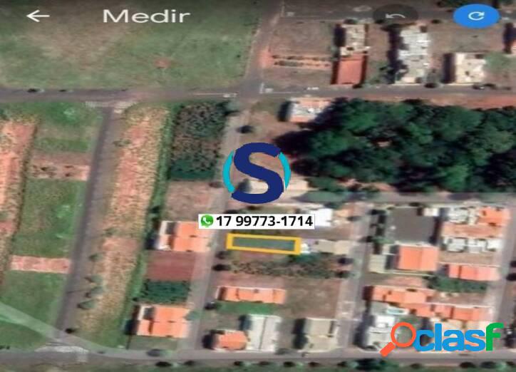 Vende-se terreno de 230 m² no Jd do Bosque em Ouroeste