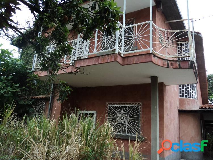 840 m2 terreno Casa en Venta Colinas de Guataparo Calle