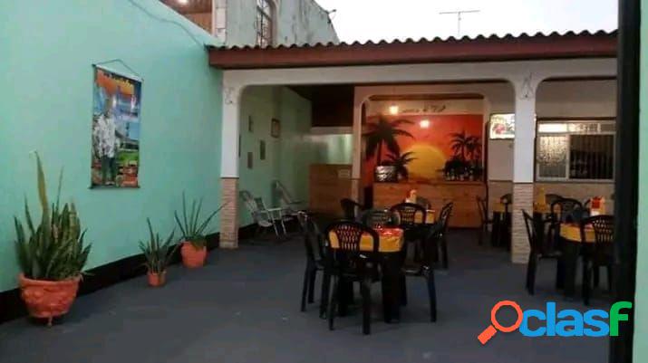 Casa com 2 dormitórios, 470 m² - venda por RS 230.000,00