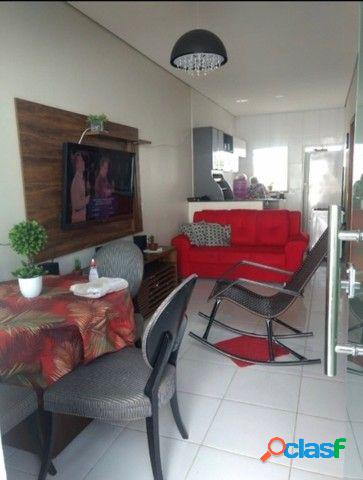 Casa com 2 dormitórios à venda, 80 m² por RS 250.000 -