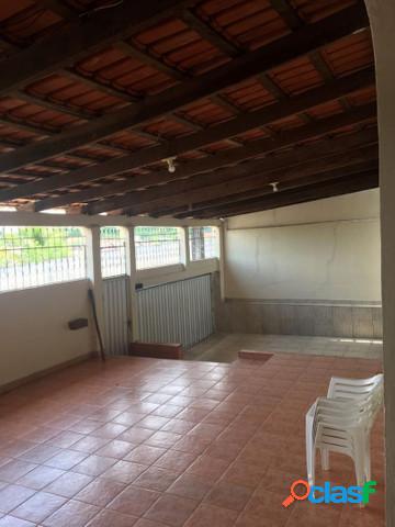 Casa com 3 dormitórios à venda, 150 m² por RS 390.000 -