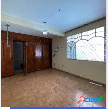 Casa com 4 dormitórios para alugar, 365 m² por RS