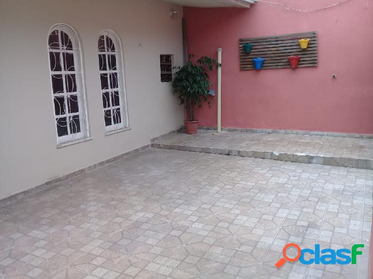 Casa com 4 dormitórios à venda, 250 m² por RS 280.000 -