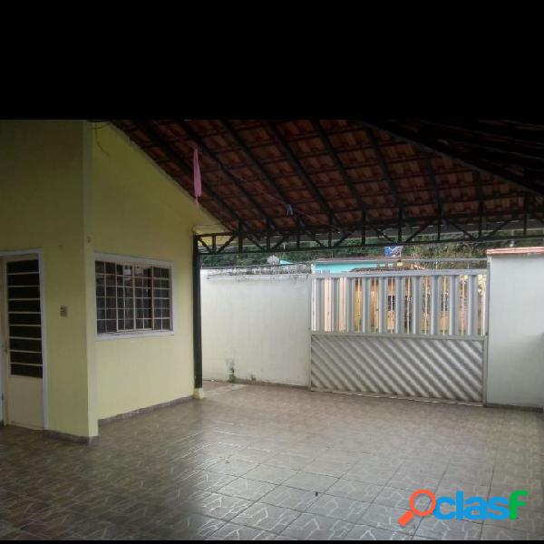 Casa com 4 dormitórios à venda, 300 m² por RS 320.000 -