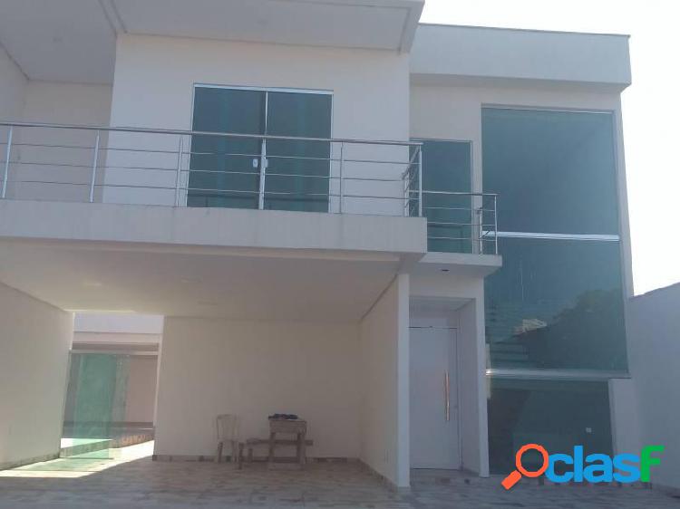 Casa com 5 dormitórios à venda, 200 m² por RS