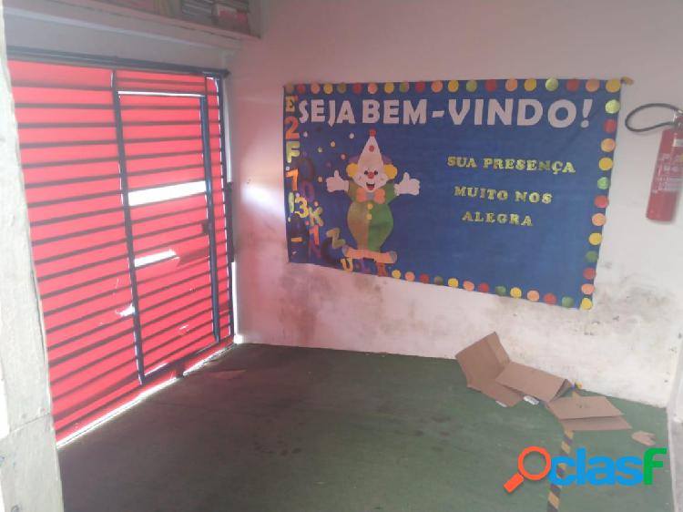 Casa com 6 dormitórios para alugar, 200 m² por RS