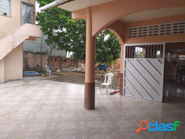 Linda casa com 5 quartos à venda, 300 m² por RS 1.200.000