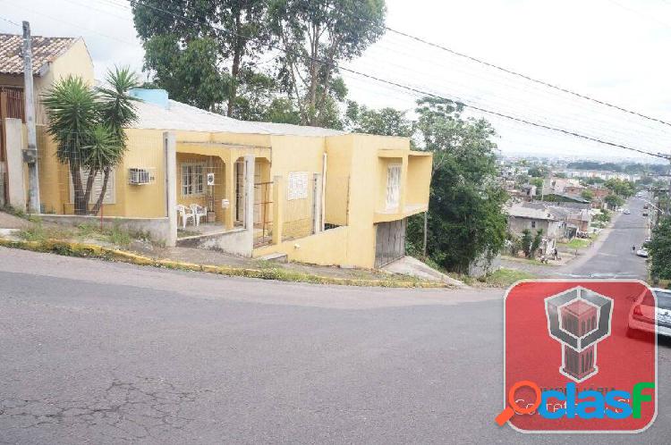 ÓTIMA CASA EM ESTILO CONTEMPORÂNEO