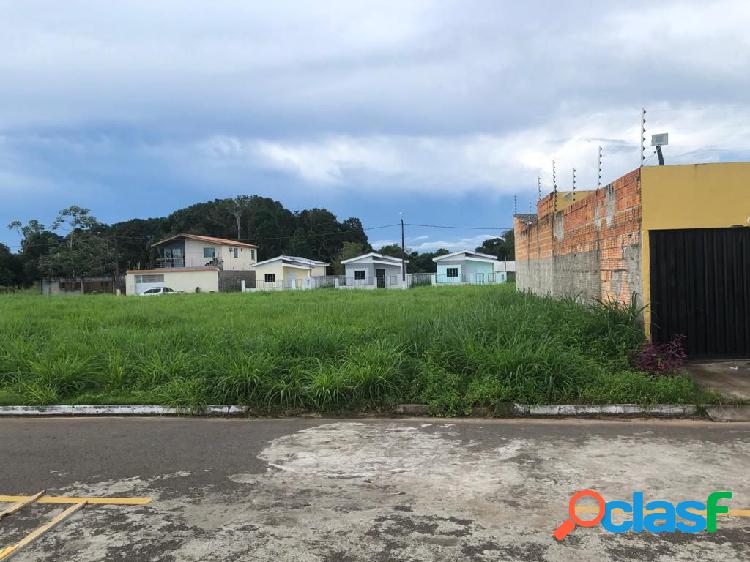 VENDO TERRENO COM 200 METROS