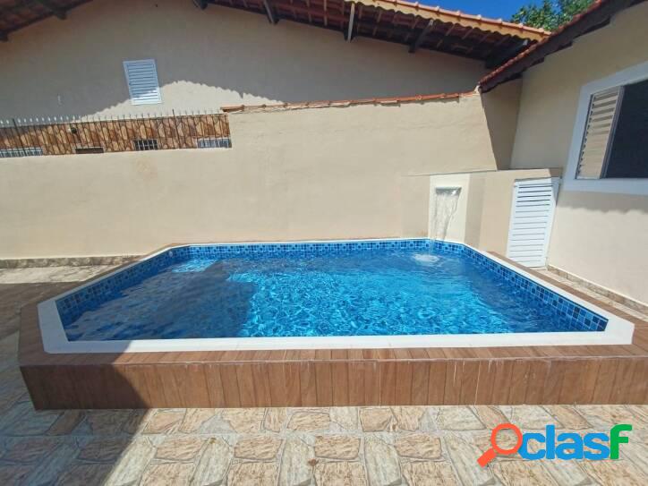 CASA COM PISCINA, LOTE INTEIRO, PRAIA DE MONGAGUÁ