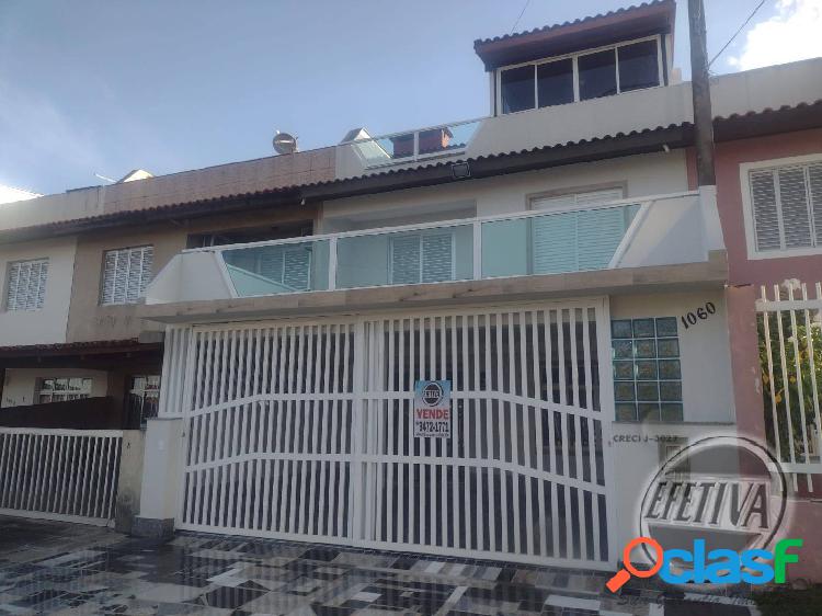 SOBRADO TRIPLEX 180M² - CENTRO - GUARATUBA-PR