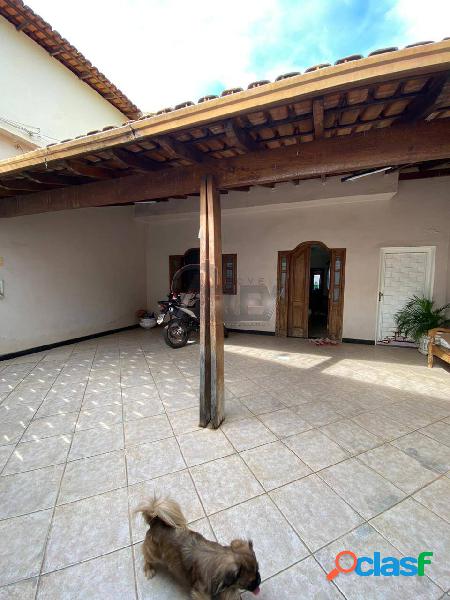 Excelente oportunidade no Centro! 4 quartos com suíte