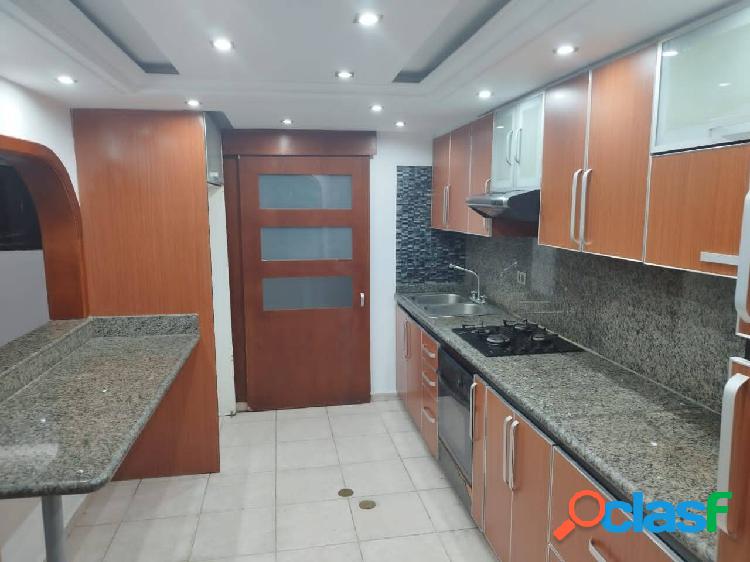 Apartamento Moderno en Urbanización Manantial Naguanagua