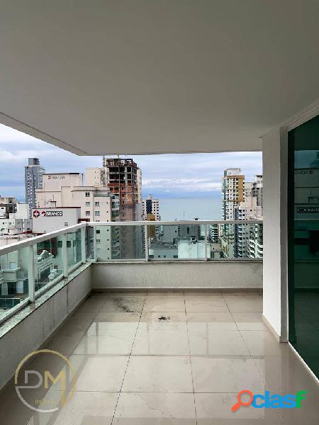 Belo Apartamento com Vista Mar c/ 4 Suítes + 4 Vagas de