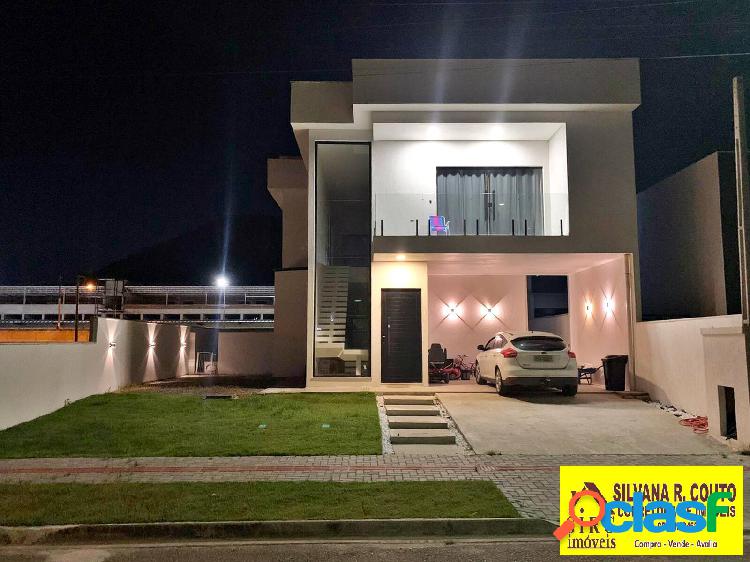 Condomínio Solaris-Itaipuaçu-Casa 2 Pav. 4Qts-R$ 950 Mil