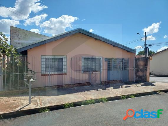 CA3985 - Casa - a venda em Botucatu - Vila Sao Lucio