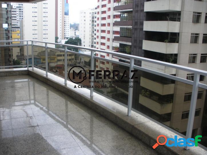 EDIFÍCIO IMPONENTE COM TERRAÇO GOURMET NO MELHOR DO ITAIM